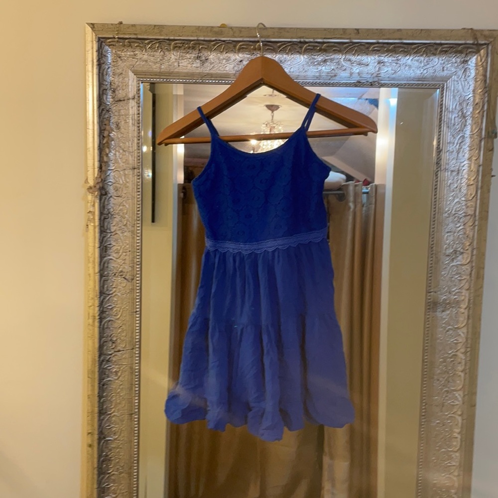 Pinky Lace top of dress and lace waist trim